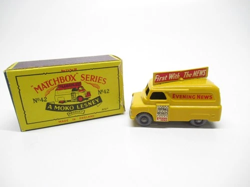 MATCHBOX LESNEY 42 MINT EVENING NEWS VAN GPW W/ ORIGINAL BOX ONE FLAP TAPED