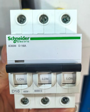 1 PIEZA NUEVO Schneider iC65N Tipo Serie D Interruptor iC65N 3P D16A A9F19316 #LL