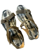 Crown Vintage CV Korine Espadrille Wedge Sandal Size 8M NWOT