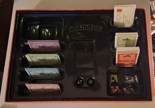 Downton Abbey Destination The Board Game - Carnival 2013 Complete & VGC - Picture 3 of 6
