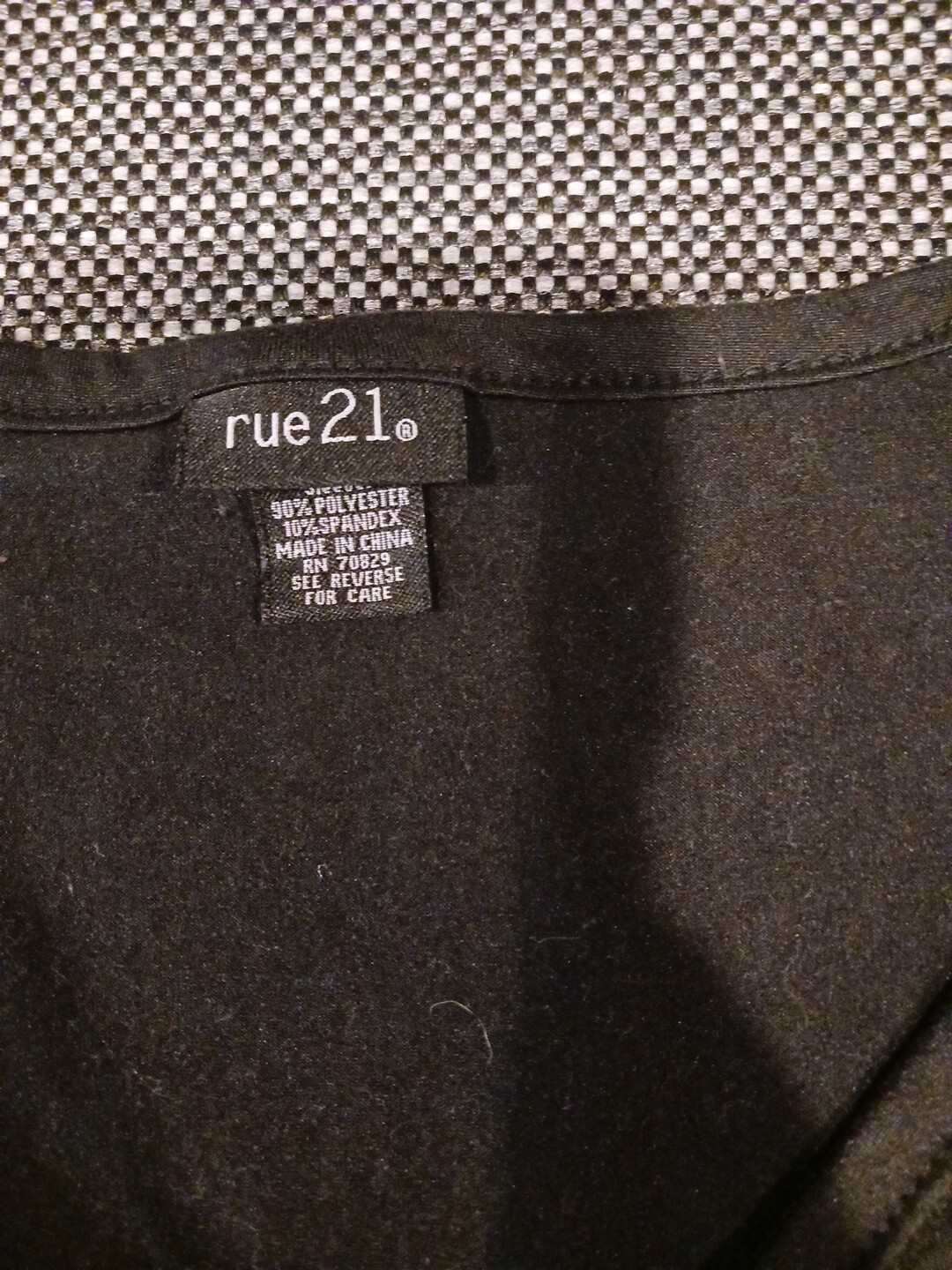Women’s Black Long Sleeve Crop Top Size XS image 2