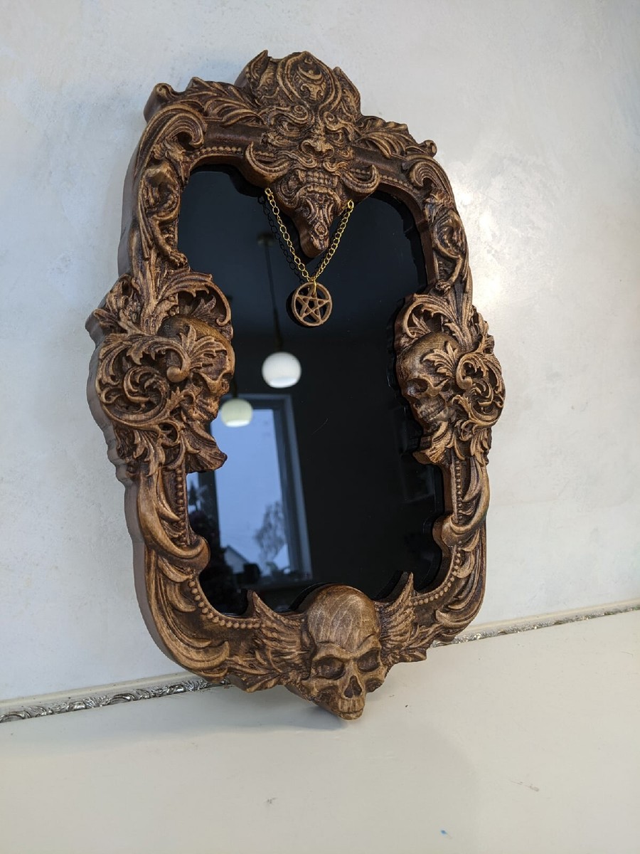 暁Records様 Black Mirror on the Wall Stream 暁Records | Listen to Black Mirror on the Wall playlist