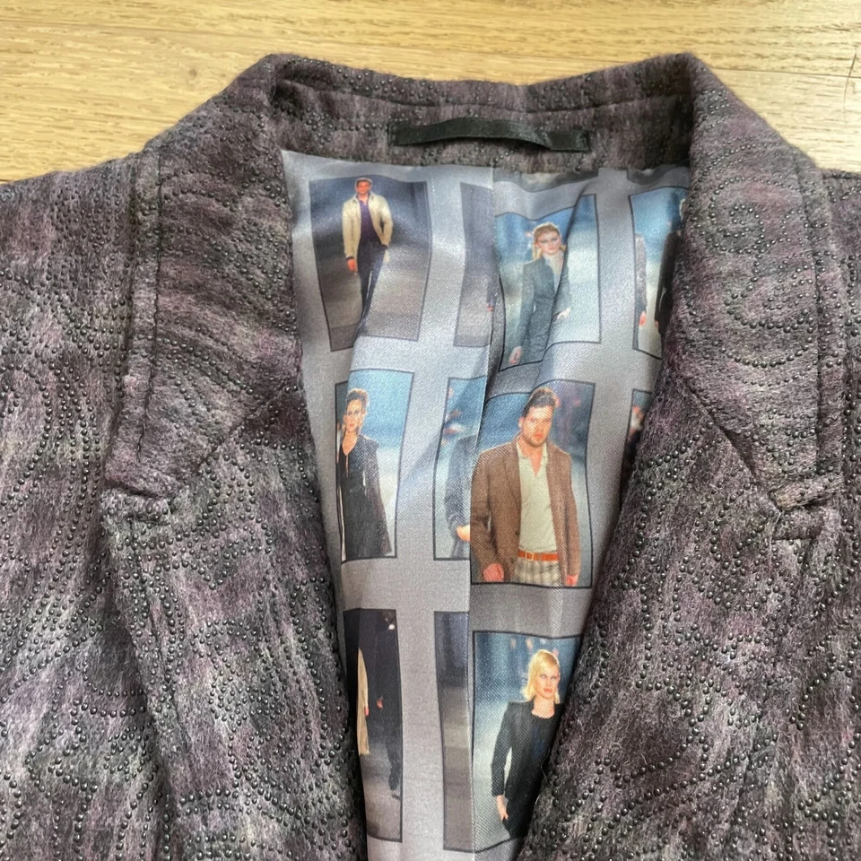 Chaqueta Blazer Para Mujer Hans Ubbink Adornada Un Pecho Púrpura Cuadros Foto 4 de 4