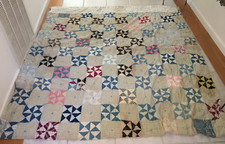 HANDMADE Quilt BLANKET BEDSPREAD COVERLET VINTAGE antique blue ivory pink 72x76