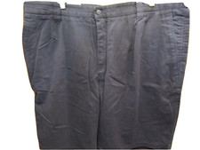 NEW MENS PLAYERS VAN HEUSEN PLEATED NAVY BLUE GOLF SHORTS SIZE 42 INSEAM 9"
