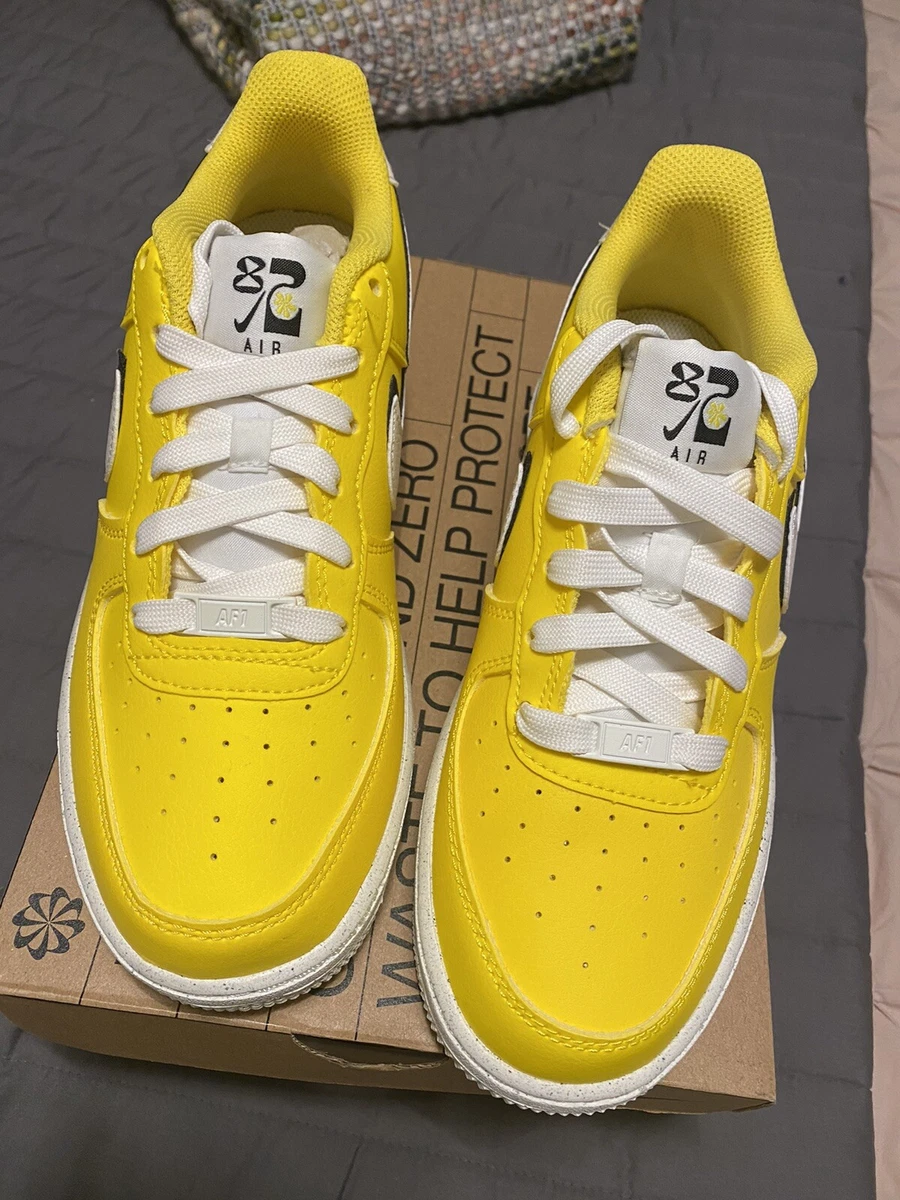 Genuine Nike Air Force 1 LV8 (GS) Tour Yellow, Size UK 5.5 24cm