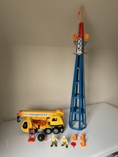 Fisher Price Imaginext Construction Crane and Tower. Men & Accessories. (2009) 