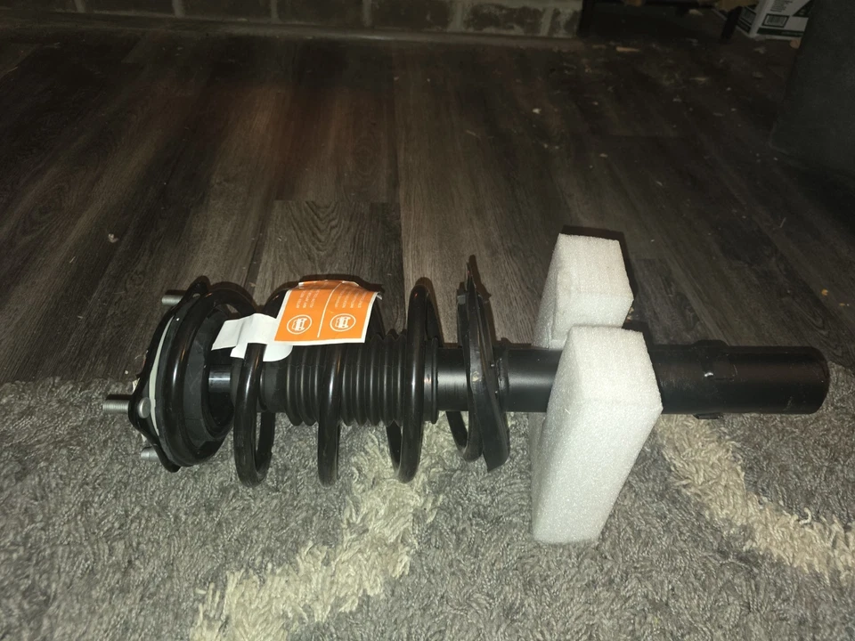 TRQ Front Right Strut & Coil Spring For 2016-2021 Honda Civic 2019-2022 Insight - Image 3 of 4