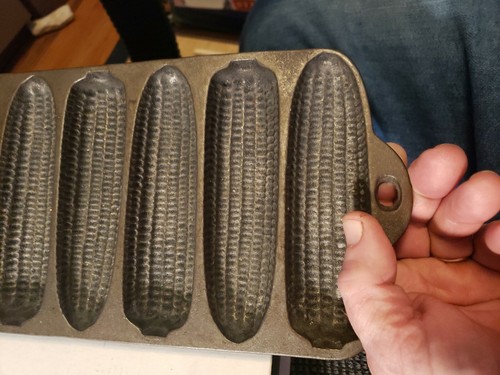 Vintage Wagner Ware Cast Iron Crispy Corn Stick Pan Muffin Cornbread - Picture 11 of 12