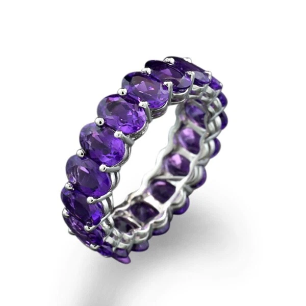 Wert 1.600 Euro Memory-Ring Amethyste Violett 6,40 carat 750er Weißgold