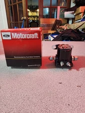Genuine OEM Motorcraft SW3 Ford B6AZ11450B D2AF11450AA Starter Solenoid Relay