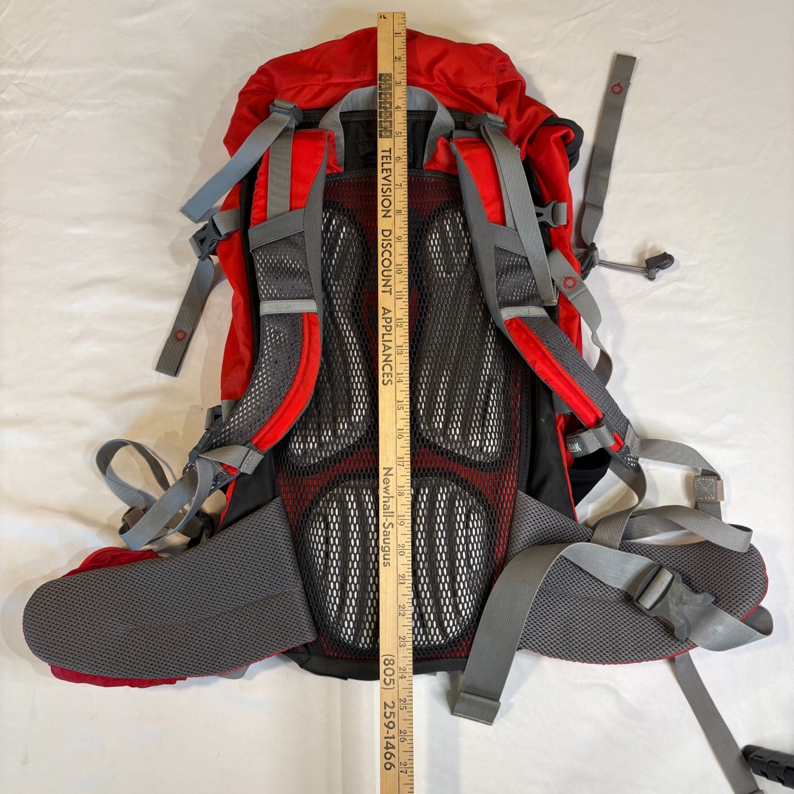 CamelBak Vantage 35L Hydration Backpack Red Hiking Pack Frame Support Outdoor