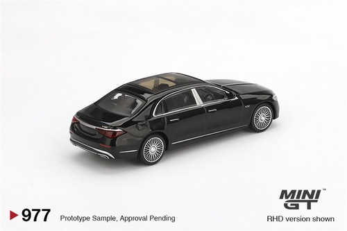 MINI GT 1:64 S 680 Black Diecast Model Car - Picture 3 of 5