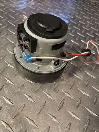Roomba, el aspirador que se vacía solo