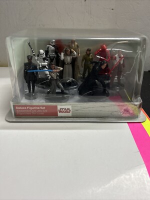 Disney Star Wars The Last Jedi Deluxe Figurine Play Set of 10 Figures