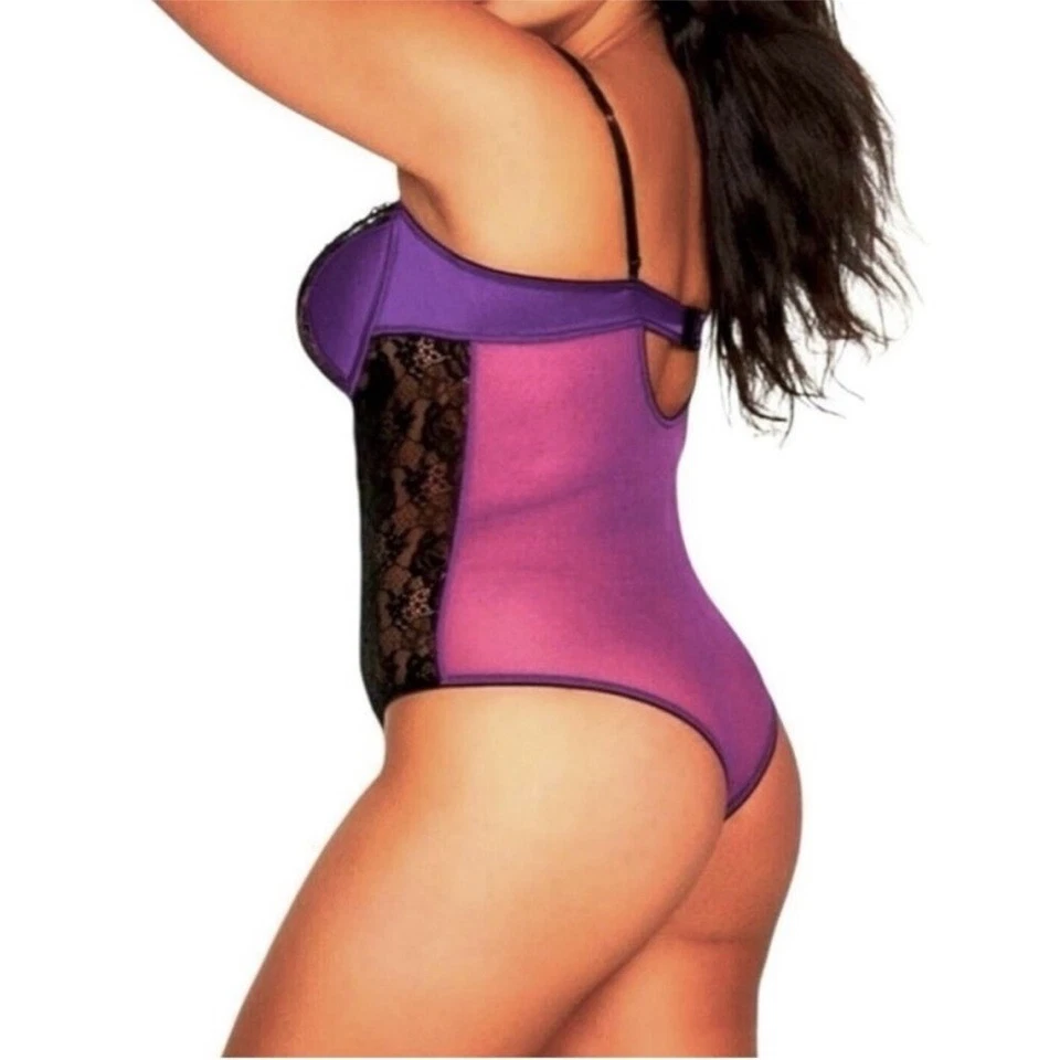 Frederick's of Hollywood Ilana 紫色和黑色缎面花边泰迪紧身衣裤 M 码全新 — 第 2/4 张图片