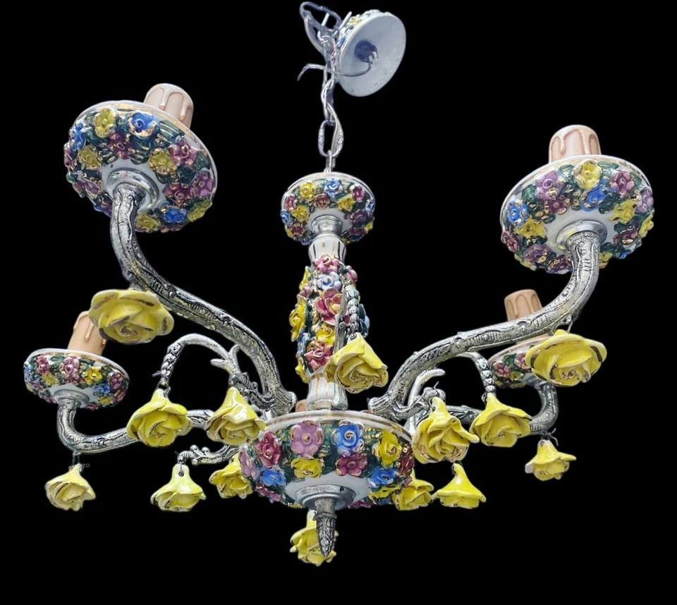 Lustre vintage en porcelaine et laiton, 5 lumières, décoré de fleurs - élégance - Photo 2/4