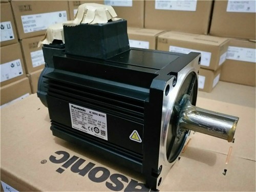 1PC New In Box Panasonic MSME302GCGM AC Servo Motor DHL Expedited Shipping - Picture 3 of 4