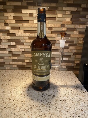 Homemade Jameson Cold Brew Whisky Bong Lamp Hookah Pipe Glass Pipe Tobacco Pipe