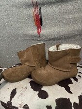 Ugg Kids Keelan Boots Sz 9