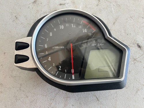 2009 HONDA CBR1000RR OEM SPEEDOMETER CLUSTER 26,xxx miles 047 - Picture 2 of 9