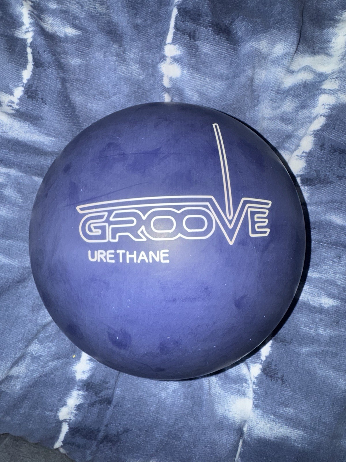 Brunswick 13.26lb UNDRILLED Groove Urethane Blue sanded Vint