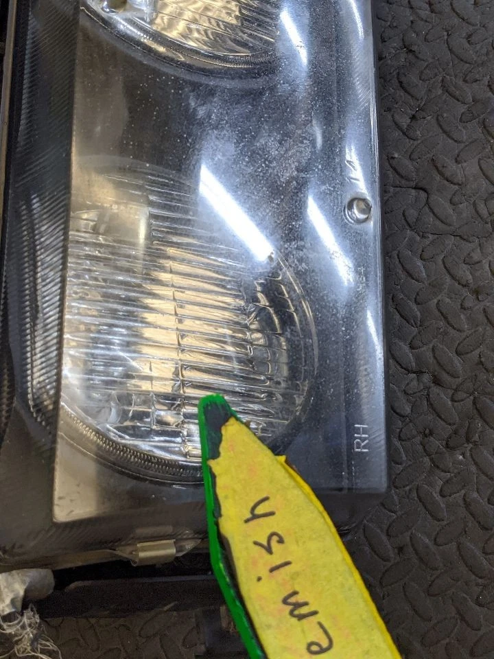 Passenger Right Headlight US Halogen Fits 92-99 BMW 318i 1716593 - Image 3 of 4