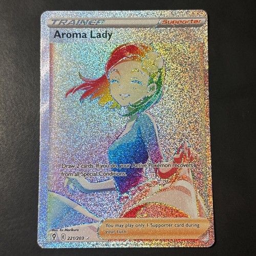 Aroma Lady 221/203 Pokemon Evolving Skies DMG