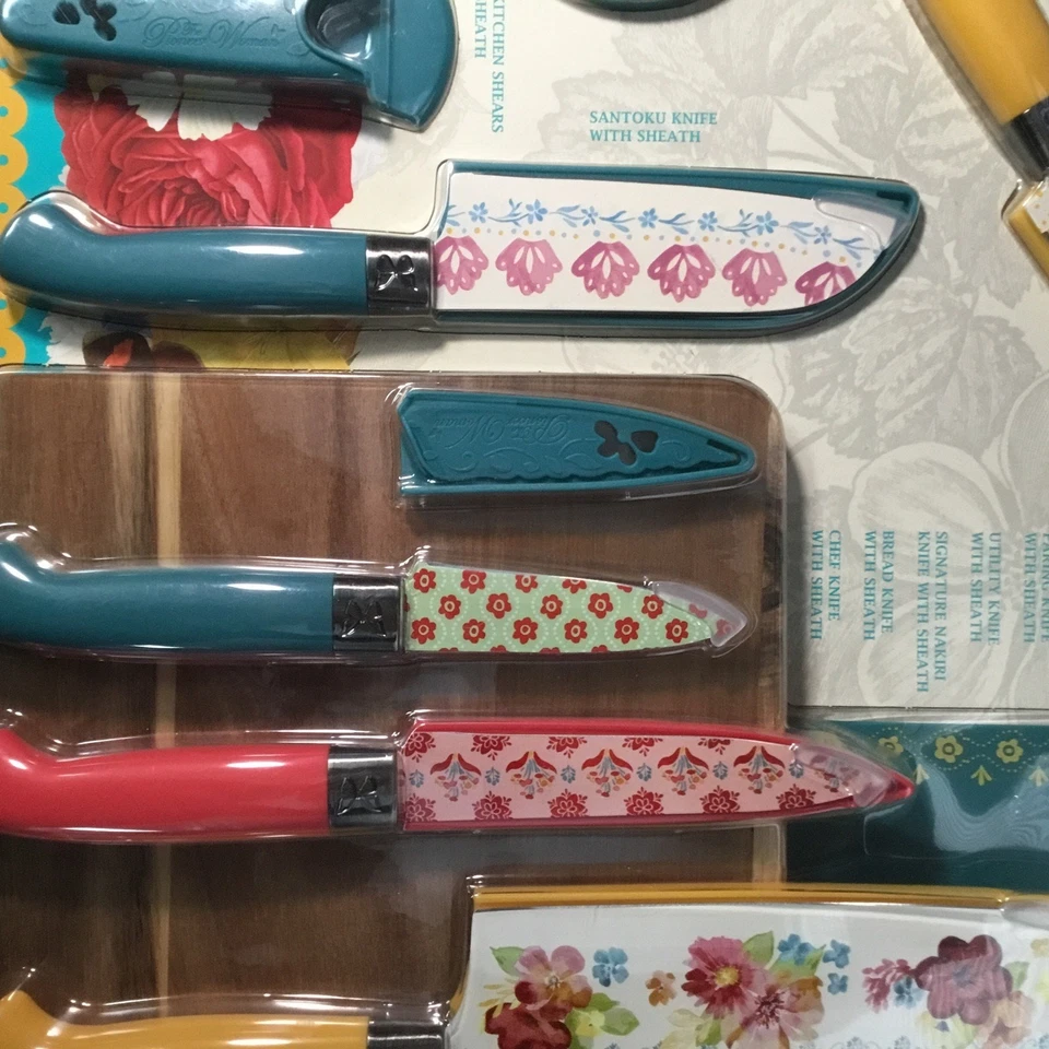 THE PIONEER WOMAN Dije Clásico JUEGO DE CUBIERTOS 20 PIEZAS - NUEVO Foto 3 de 4