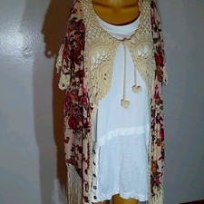 A O International Floral Boho style vest  Fringe, Festival