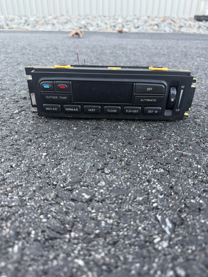 Módulo de control climático temperatura calor aire acondicionado Lincoln Town Car 1995-1997 F7VH-19C933-AA Foto 3 de 4