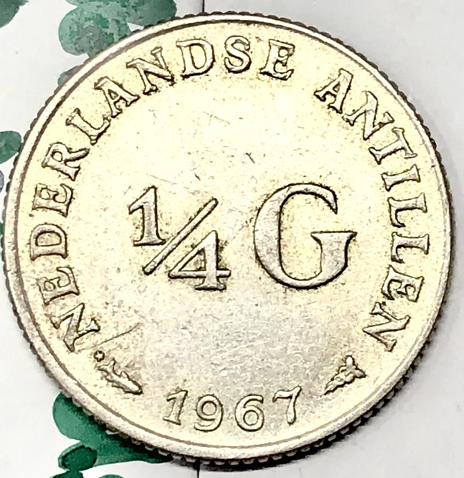 Netherlands Antilles Coin Lot - 1967 1/4 Gulden , 1963 1/10 World Silver Coin - Image 2 of 4