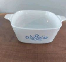 Vintage Corning Ware P-43-B Cornflower Baking Dish 2 3/4 Cup