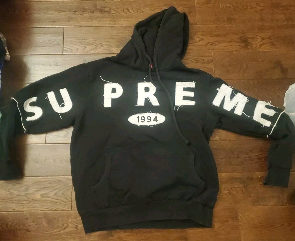 SWEET DISTRESSED SUPREME SPREAD LOGO BLACK HOODIE WOMEN 