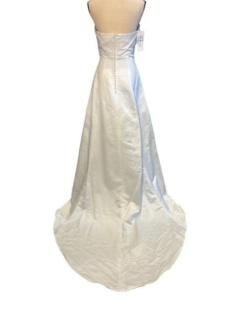 Vestido de novia Venus blanco adornado satinado talla 8 $699 Foto 2 de 4