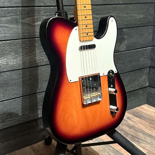 Fender Vintera II '50s Nocaster Electric Guitar w/ Gig bag- Sunburst - Picture 2 of 11