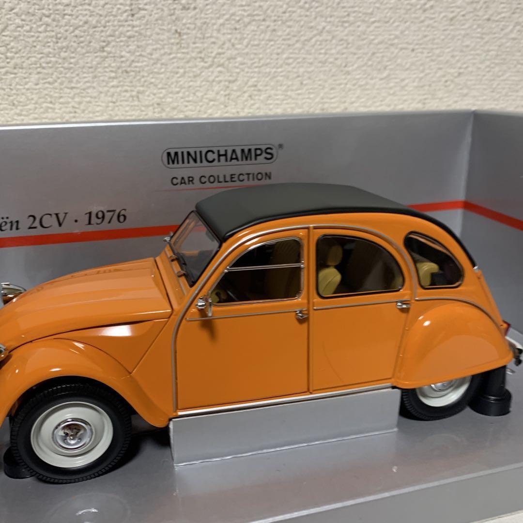 MINICHAMPS Citroën 2CV 1976 オレンジ Minichamps 1:18 Citroen 2CV Ente Bj. 1976 orange 150111504