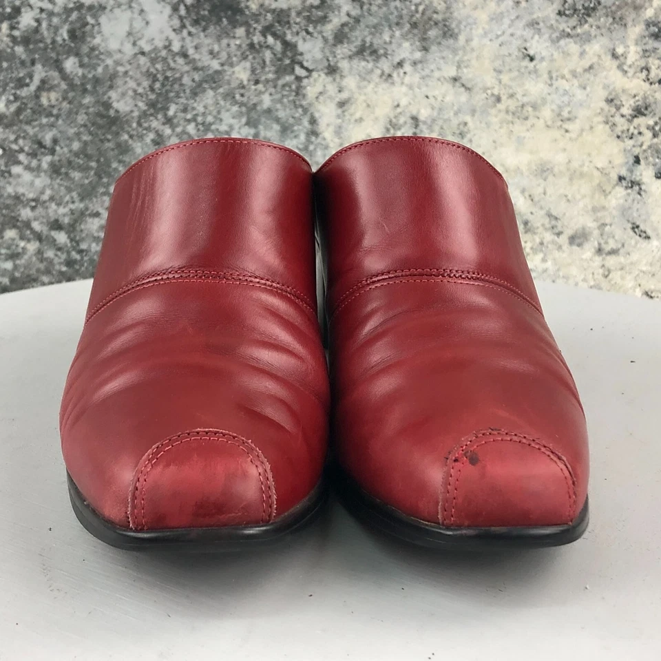 Munro Feminino Tamanho 6M Couro Vermelho Salto Absorvente de Choque Slip On Bloco Salto Mules - Imagem 2 de 4