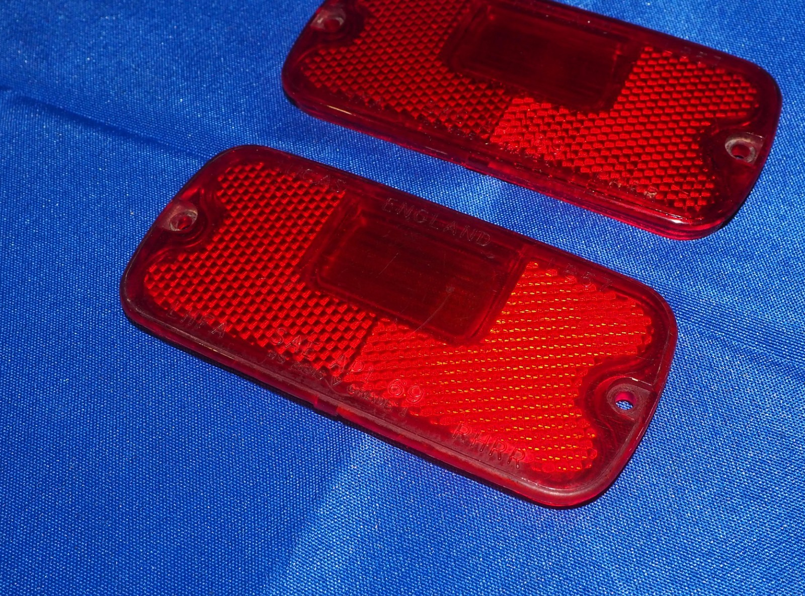 1965-1980 Rolls Royce Silver Shadow Pair of Rear Tail Light Lamp Lenses OEM