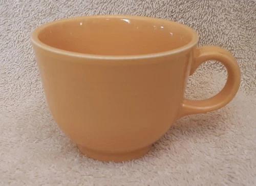 4 Vintage Fiesta Fiestaware Yellow Red Turf Green C Ring Handle Tea Cups