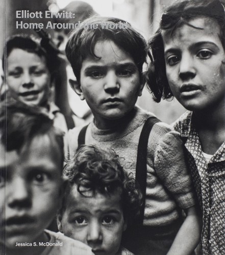 Elliott Erwitt: Home Around the World by Elliott Erwitt, Jess... - 9781597113694