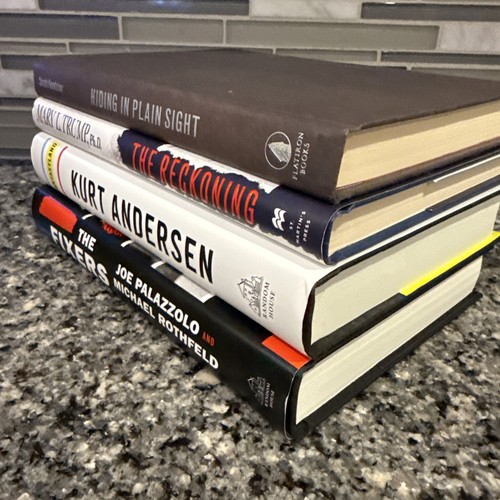 Trump Political Book Lot of 4 π HCDJ 1th Mary Trump, Sarah Kendzior, The Fixers - Picture 2 of 22