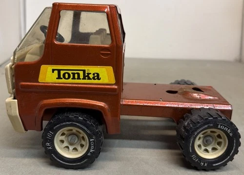 Vintage Tonka XR-101 Semi Truck Car Carrier/ Hauler Pressed Steel 1970’s Copper