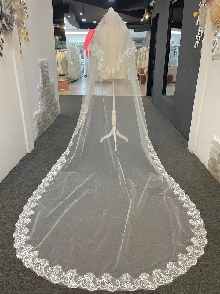 3M 新娘婚礼面纱花朵贴花边缘花边大教堂长度复古 20 世纪 60 年代 — 第 3/4 张图片