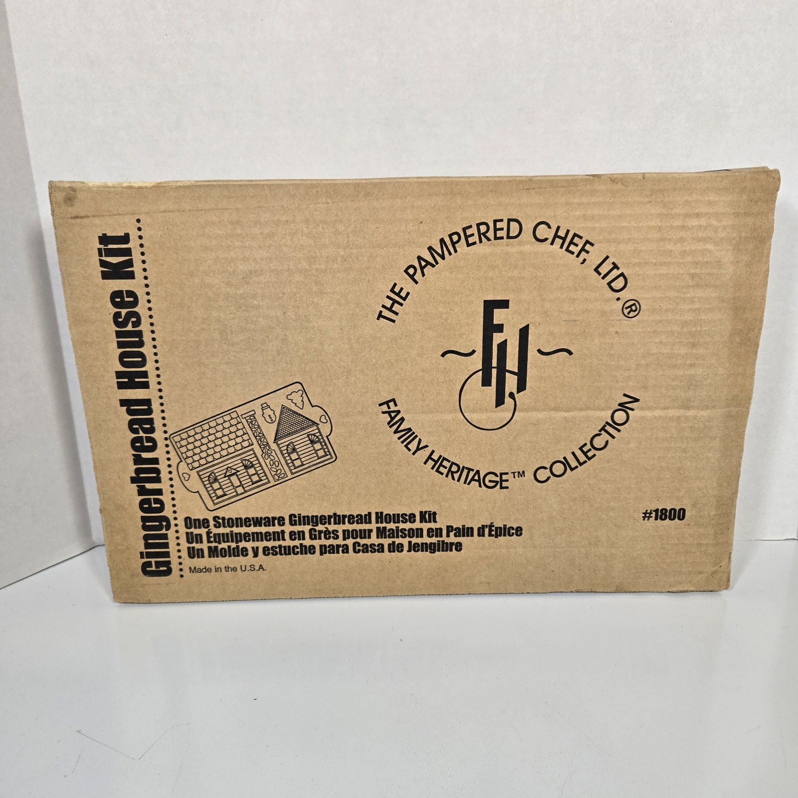 Vintage Pampered Chef Stoneware Gingerbread House Kit New In Box #1800