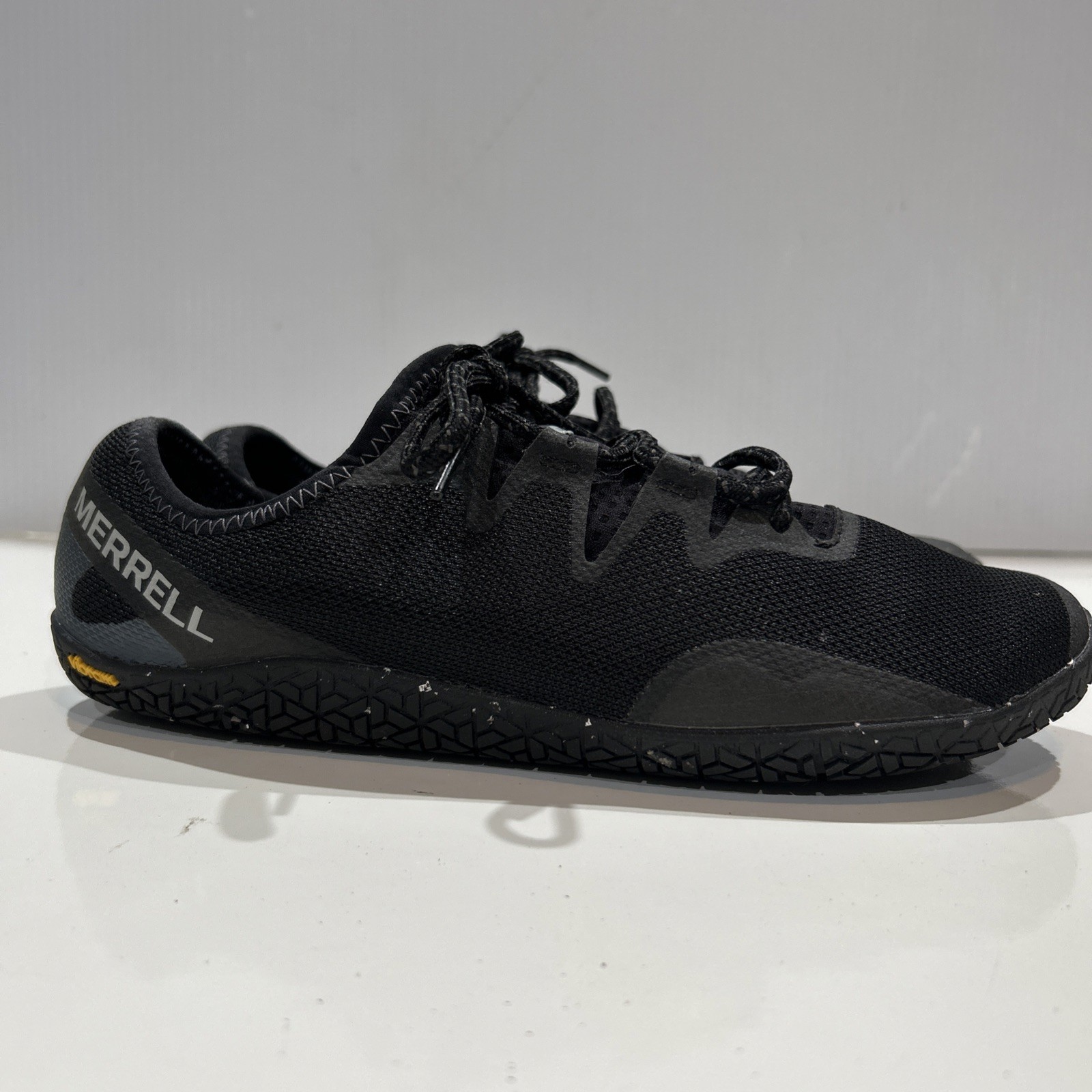 Scarpa Merrell donna 10 5 Vapor Glove 5 piedi nudi nera suola Vibram corsa attiva