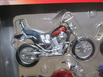 Coffret Welly 1/18 Moto Racing - BMW Triumph Yamaha - Boîte Carton
