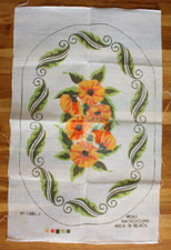 Ancien crochet de loquet ovale orange vert fleurs noires 23,25" x 35,25" toile seule