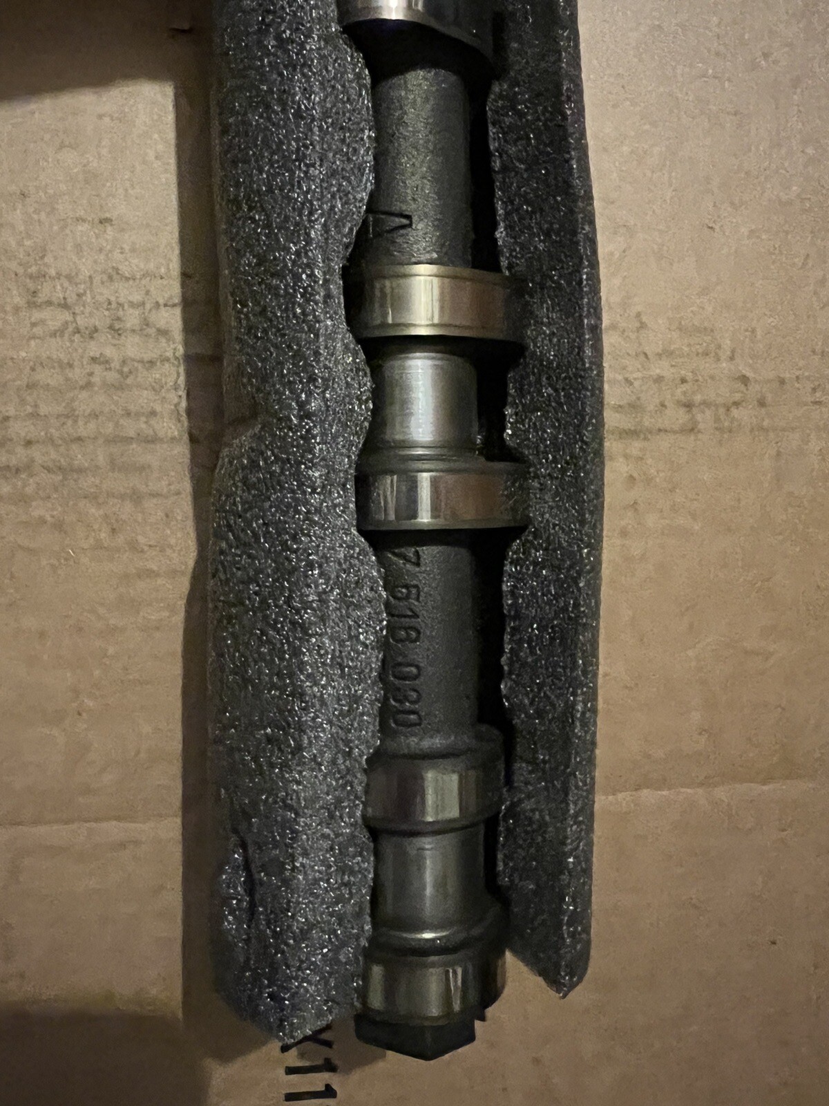 N52+N5n+E90+BMW+Outlet+Exhaust+Ledge+Bearing+Camshaft+Cam+Shaft+OEM+