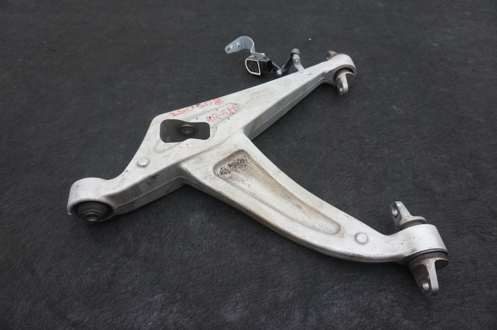 Rear Right Passenger Side Lower Control Arm OEM 11B0080CP McLaren 650S 2015